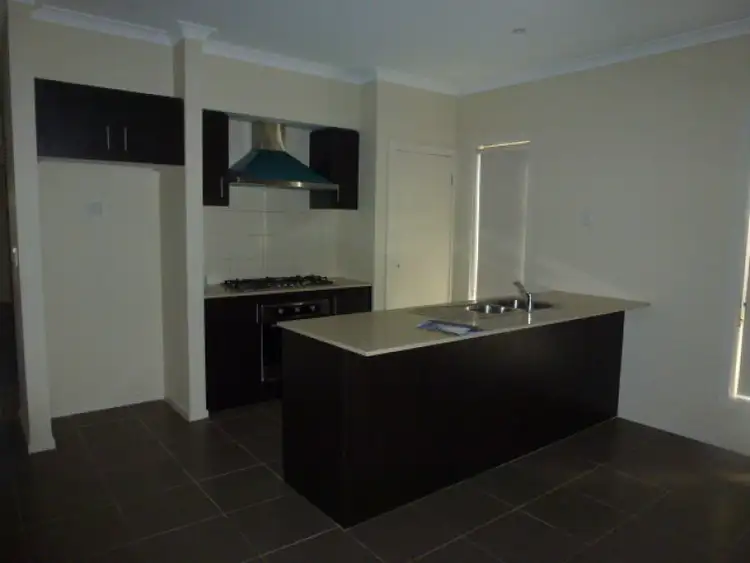 Second view of Homely house listing, 5 Woolybush Drive, Tarneit VIC 3029
