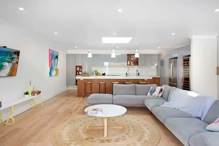 10 La Boheme Avenue, Caringbah South NSW 2229