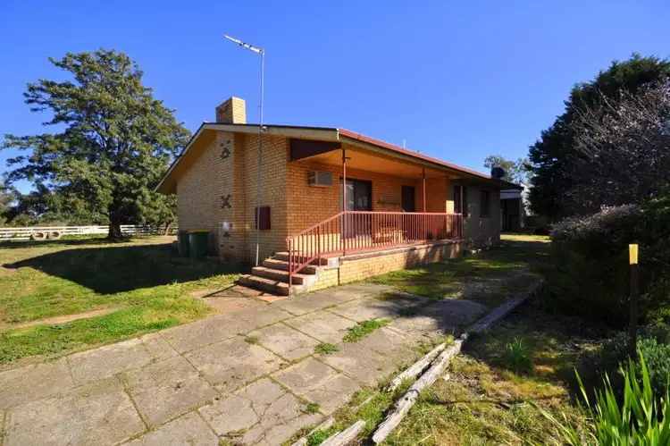 68 Thomas Street, Gerogery NSW 2642
