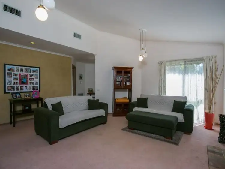 Fourth view of Homely house listing, 9 Elaine Court, Somerville VIC 3912