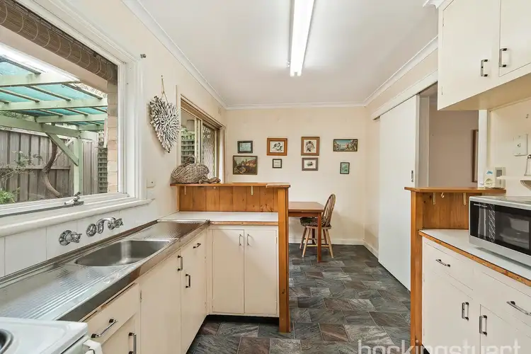 Fourth view of Homely unit listing, 2/27 Ti Tree Grove, Parkdale VIC 3195