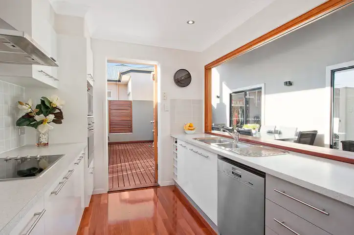 Fifth view of Homely house listing, 6 Ash Court, Carindale QLD 4152