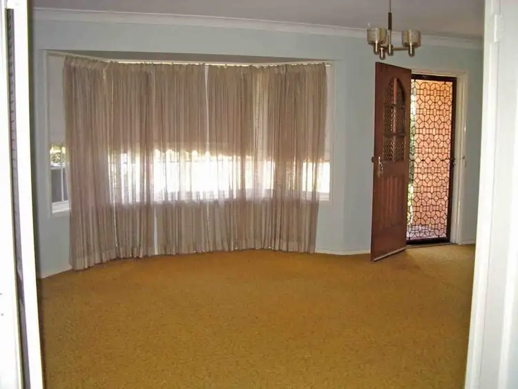 Sixth view of Homely semi-detached listing, 1/20 Mackay Drive, Dubbo NSW 2830