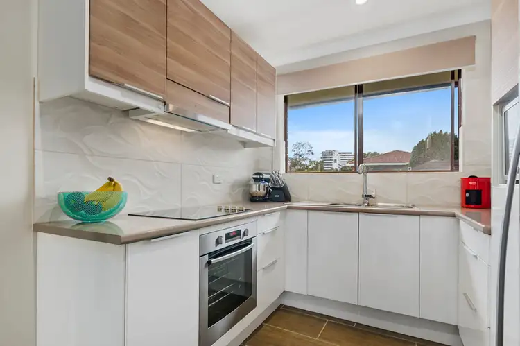 Third view of Homely unit listing, 4/9 Matthews Street, Wollongong NSW 2500