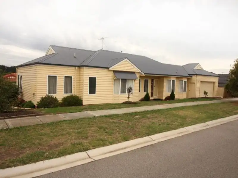 Main view of Homely house listing, 2 Ninalee Way, Somerville VIC 3912