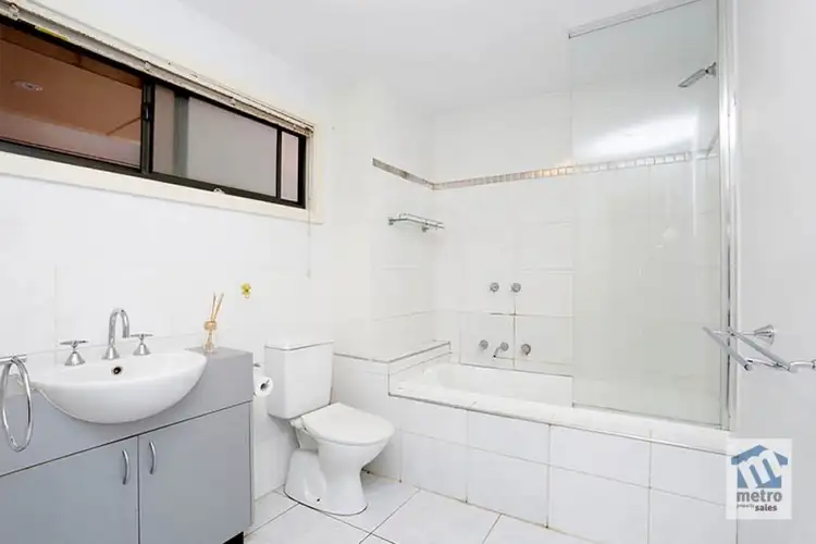 Fourth view of Homely apartment listing, 3/1554 Dandenong Road, Huntingdale VIC 3166