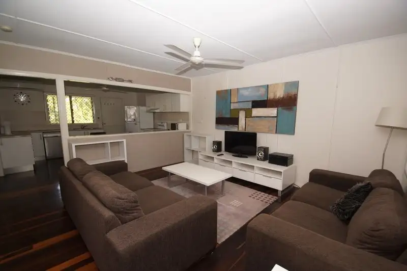 Main view of Homely unit listing, 35 Bruce Highway, Edmonton QLD 4869