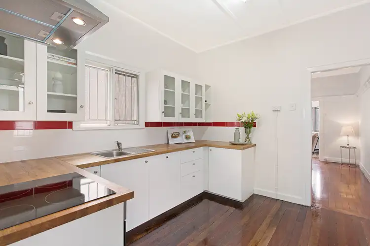 37 Rigby Street, Wooloowin QLD 4030