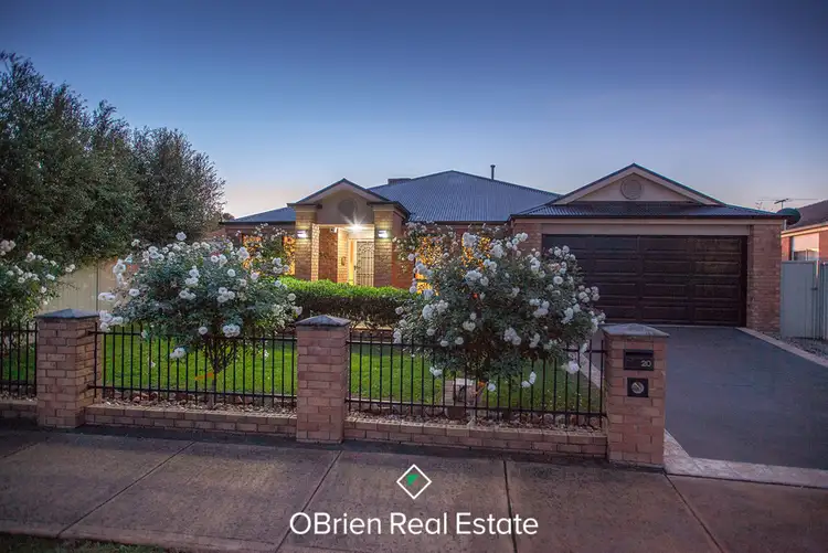 20 Ashwood Grove, Pakenham VIC 3810