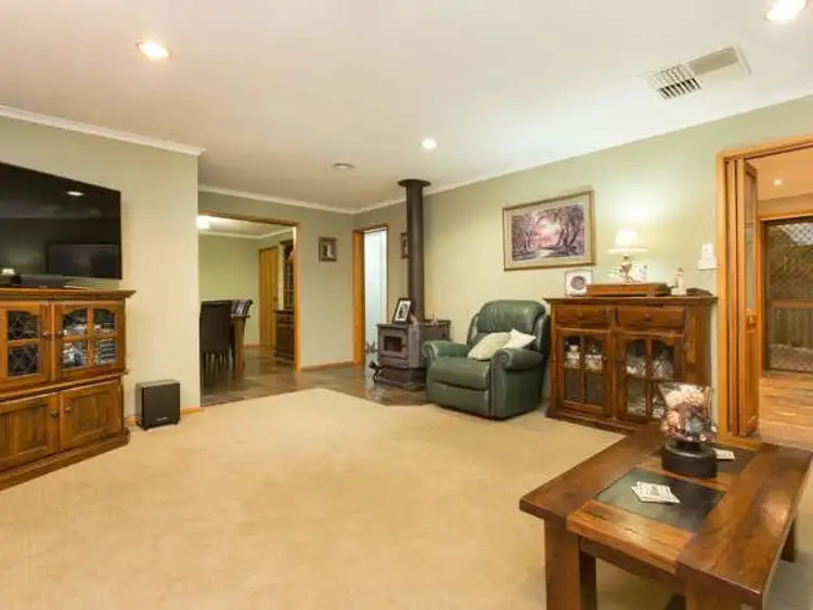 Fourth view of Homely house listing, 8 Swan Place, Mildura VIC 3500