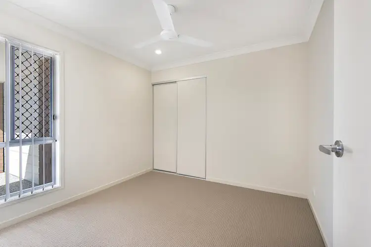 Sixth view of Homely semi-detached listing, 2/18 Bahrs Point Drive, Bahrs Scrub QLD 4207