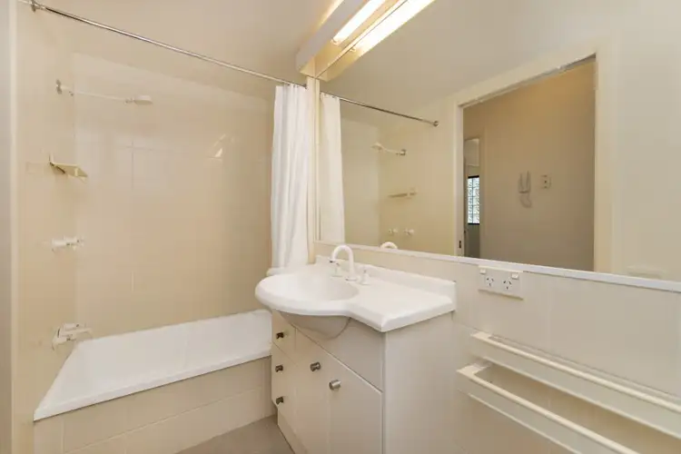 Fifth view of Homely unit listing, 1/5 Heidelberg Street, East Brisbane QLD 4169