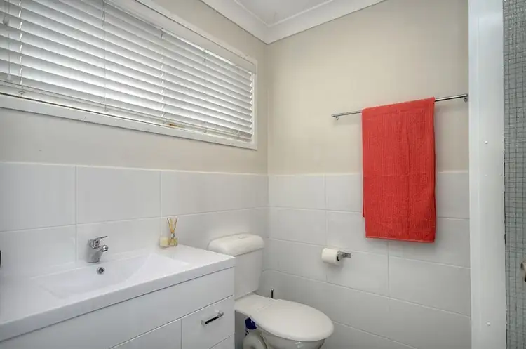 Fourth view of Homely semi-detached listing, 1/23 Chainey Avenue, Miami QLD 4220