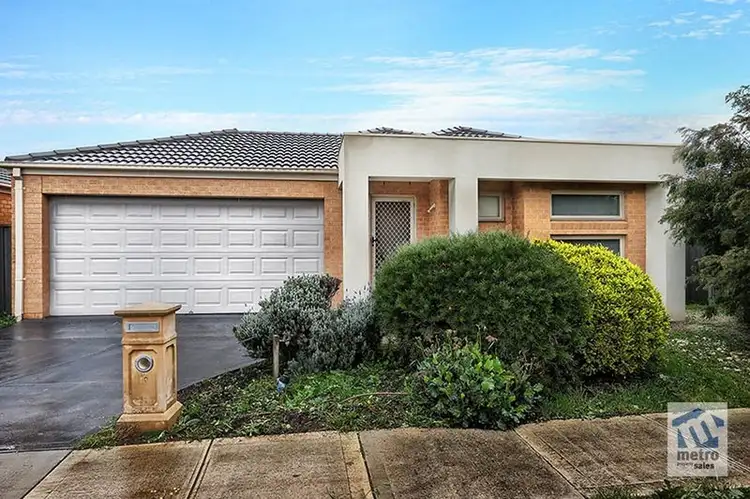 30 Circuit Drive, Truganina VIC 3029