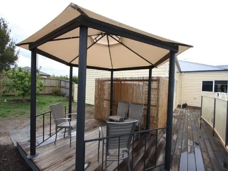 Fourth view of Homely house listing, 2 Ninalee Way, Somerville VIC 3912