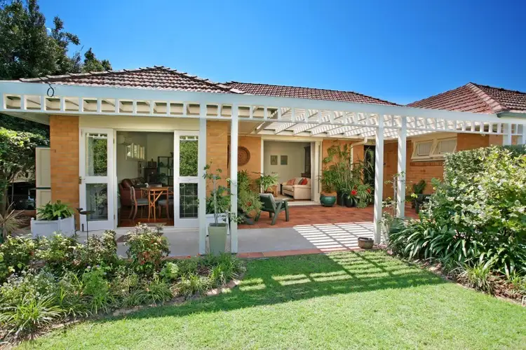 7 Aston Street, Toowong QLD 4066