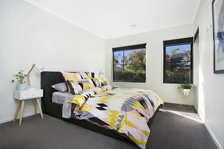 Fifth view of Homely house listing, 9 Poorinda Crescent, Kangaroo Flat VIC 3555