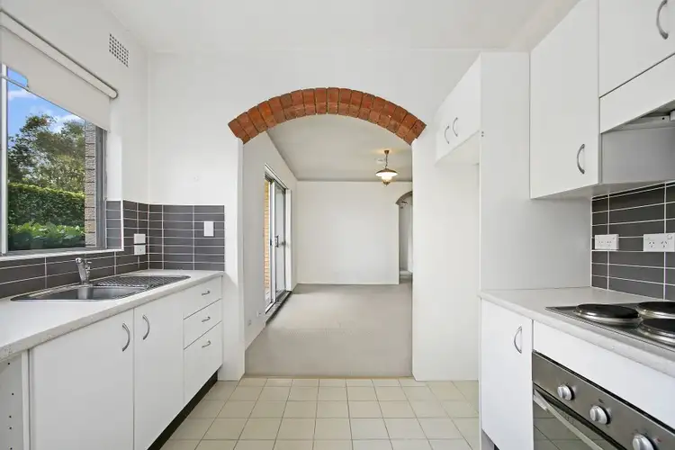 Second view of Homely unit listing, 2/8 Westminster Avenue, Dee Why NSW 2099