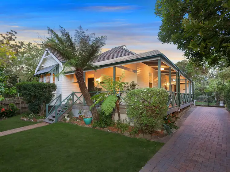 11 Rosemead Road, Hornsby NSW 2077