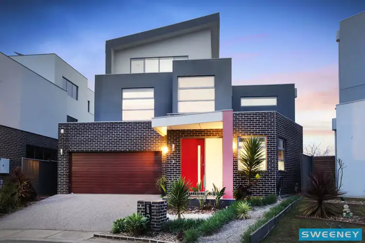 13 The Strand, Caroline Springs VIC 3023