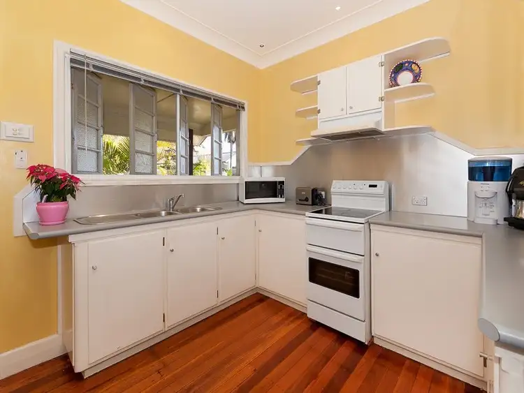 Fifth view of Homely house listing, 80 Boxgrove Avenue, Wynnum QLD 4178