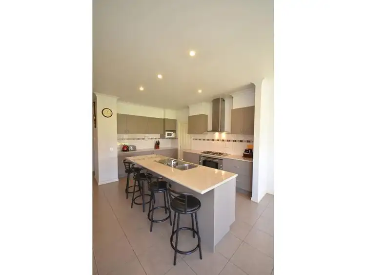 Sixth view of Homely house listing, 5 Lawler Court, Echuca VIC 3564