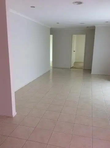 Fifth view of Homely house listing, 5 Valonia Court, Craigieburn VIC 3064