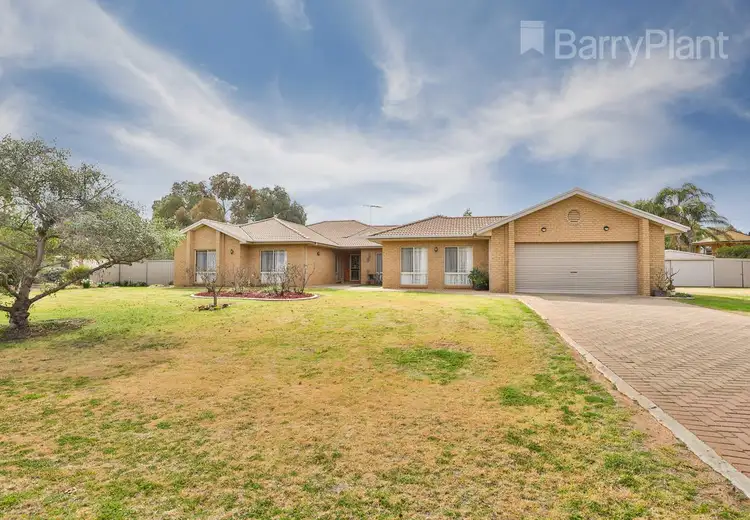 117-119 Flora Avenue, Mildura VIC 3500