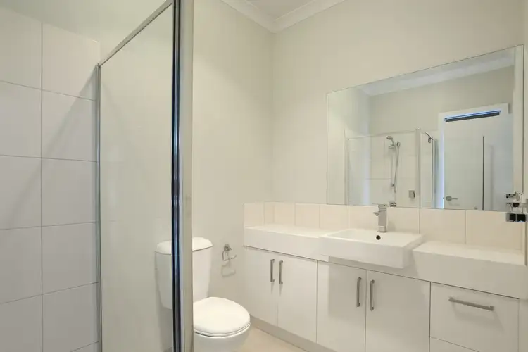 Fifth view of Homely unit listing, 2/138 Rathcown Road, Reservoir VIC 3073
