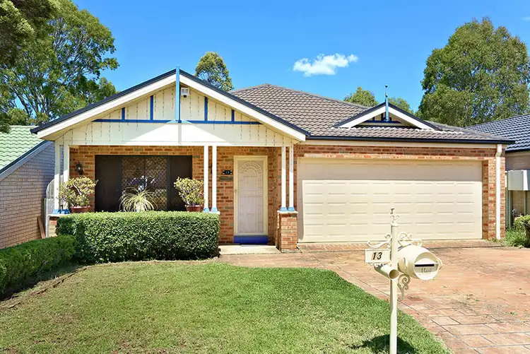 13 Barrington Court, Holsworthy NSW 2173