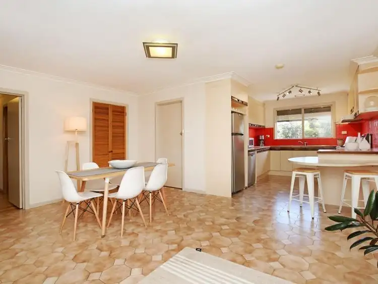 Sixth view of Homely house listing, 18 Elizabeth Court, Reservoir VIC 3073