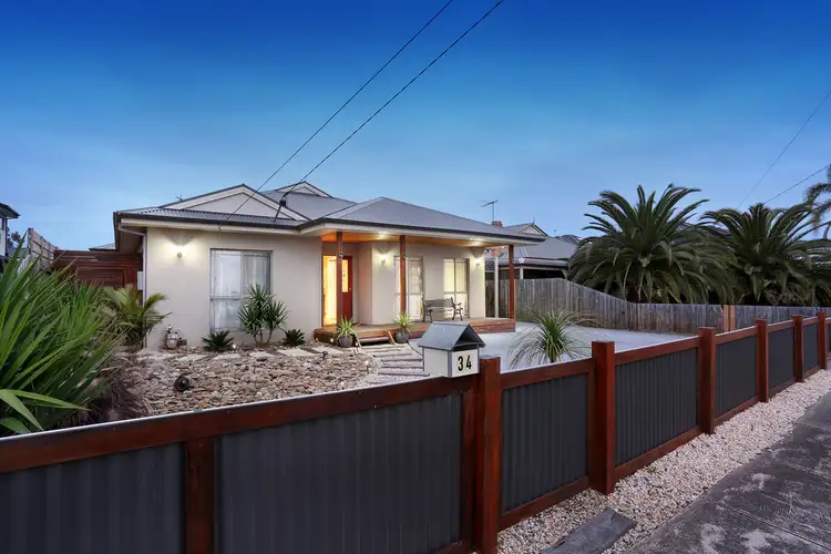 34 Isla Avenue, Glenroy VIC 3046