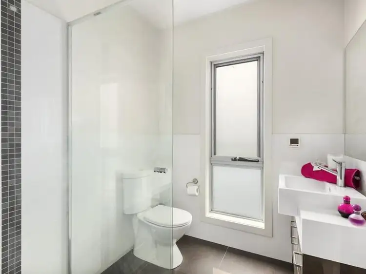 Fourth view of Homely unit listing, 10/25 Fairway Crescent, Shearwater TAS 7307