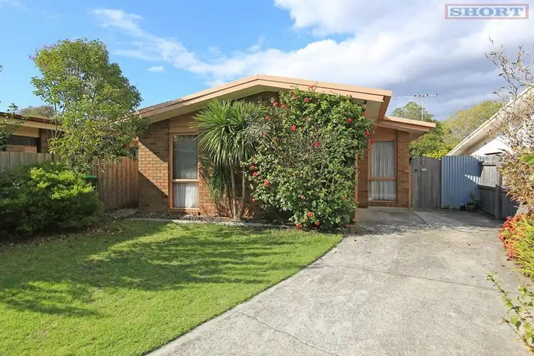 175 Ninth Avenue, Rosebud VIC 3939