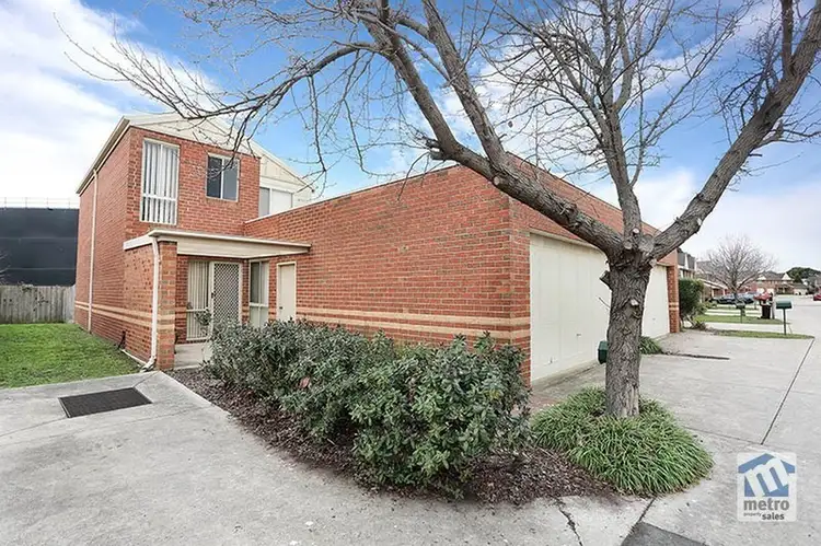 3/36-40 Hennessy Way, Dandenong North VIC 3175