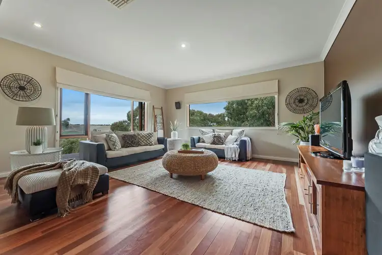 Sixth view of Homely house listing, 4 Banksia Court, Sunbury VIC 3429