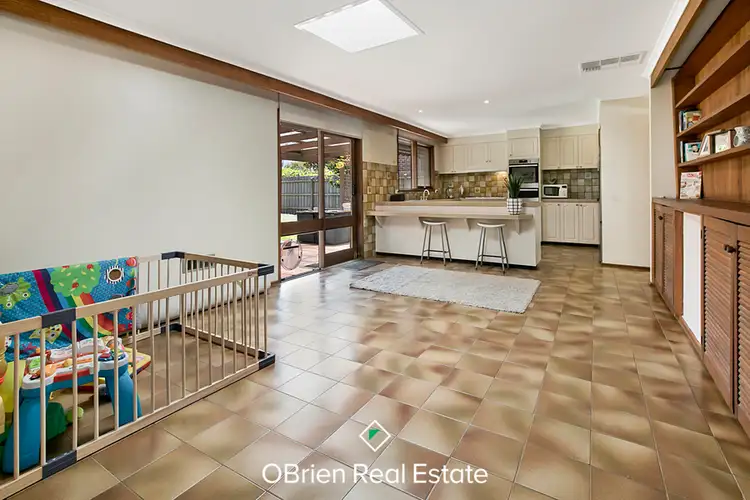 Fifth view of Homely house listing, 11 Taverner Square, Frankston VIC 3199