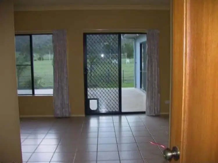 Seventh view of Homely house listing, 8 Sylvia Close, Wonga QLD 4873