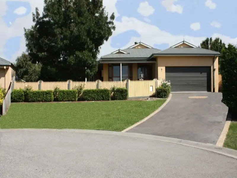 Main view of Homely house listing, 4 Solwood Court, Somerville VIC 3912