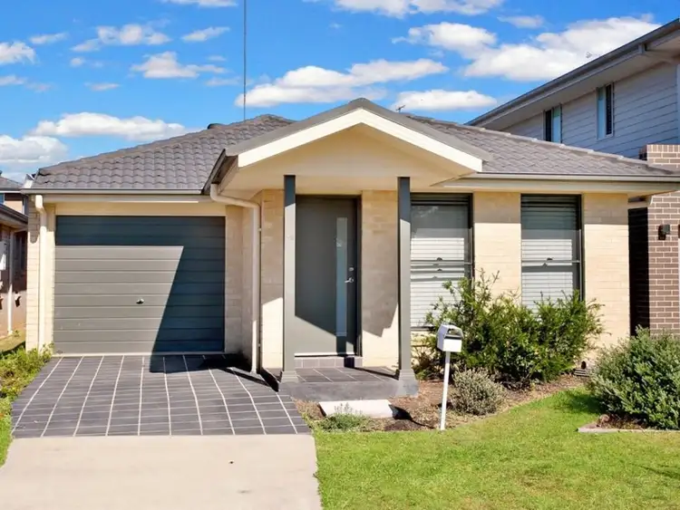 50 Mackay Circuit, Ropes Crossing NSW 2760