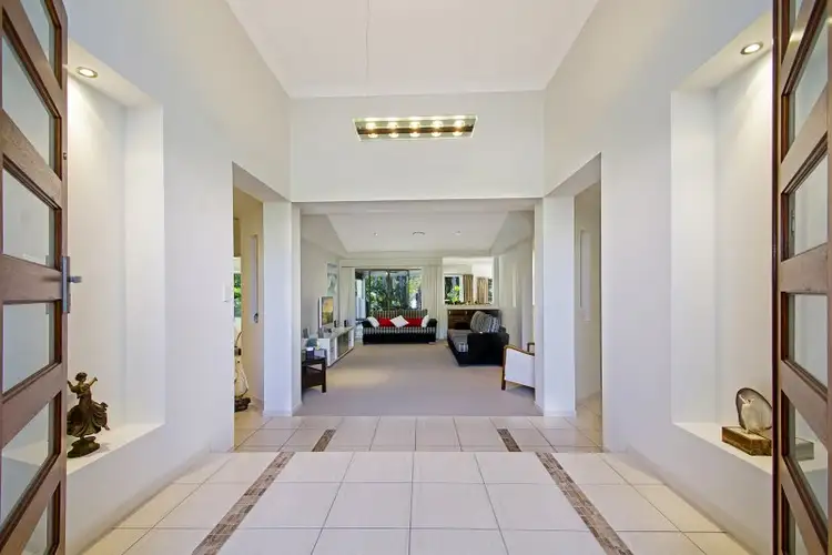 19 Glen Abby Avenue, Peregian Springs QLD 4573