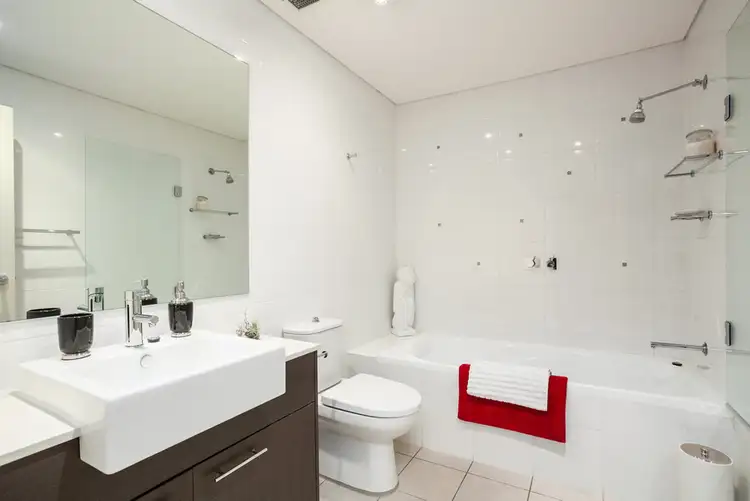 Fifth view of Homely apartment listing, 32/4 Bank Street, Wollongong NSW 2500