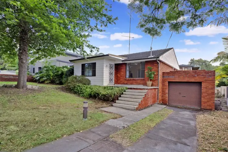 36 Woodlands Road, Forestville NSW 2087