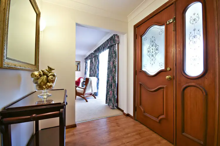 Fifth view of Homely house listing, 9 Trafalgar Place, Dubbo NSW 2830