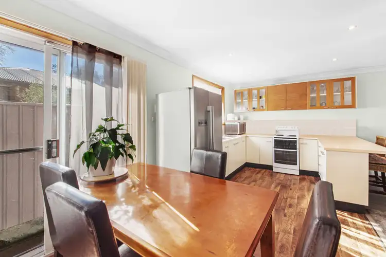 Fifth view of Homely house listing, 52 Balfour Close, Springfield NSW 2250