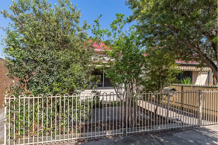 24 James Street, Seddon VIC 3011