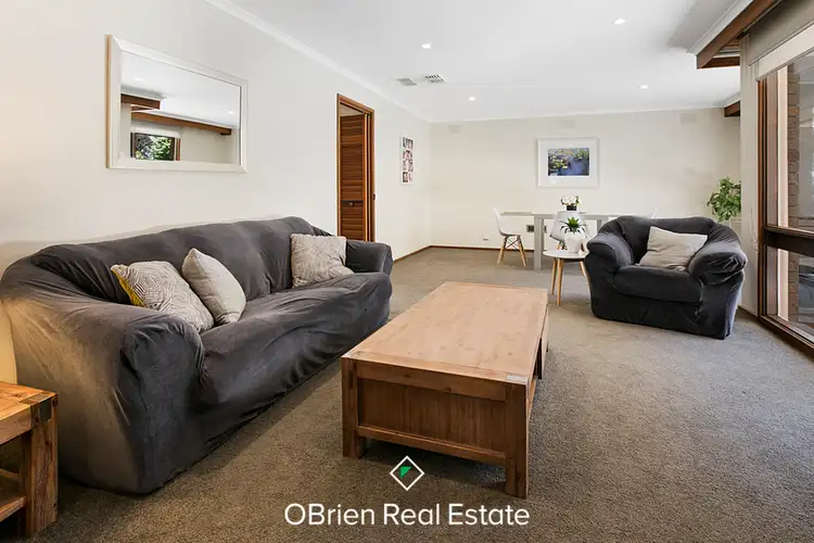 Second view of Homely house listing, 11 Taverner Square, Frankston VIC 3199