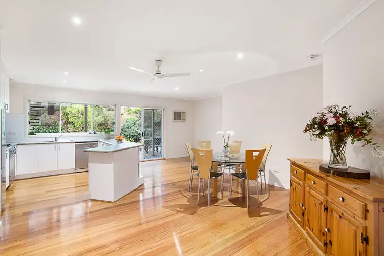 Second view of Homely house listing, 5 Sovereign Rise, Diamond Creek VIC 3089