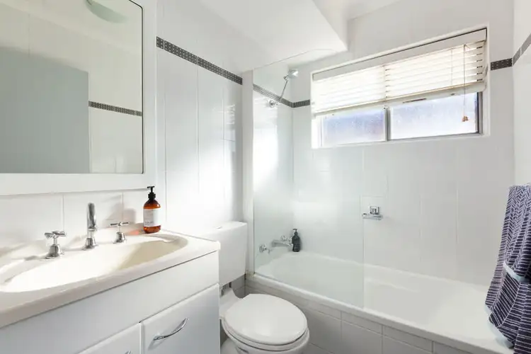 Sixth view of Homely unit listing, 8/16 Regent Street, Dee Why NSW 2099