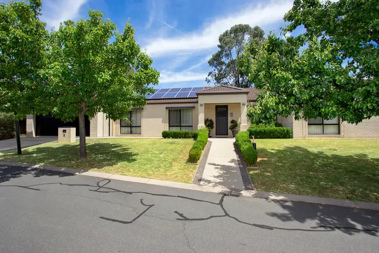 8 Brassie Street, Wodonga VIC 3690